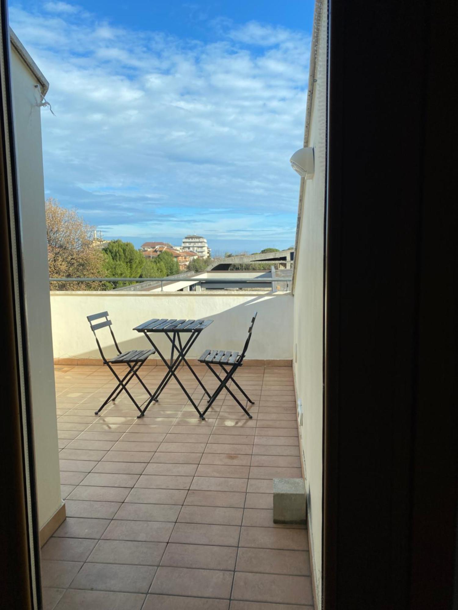 La Terrazza Sul Tetto Appartement Porto San Giorgio Buitenkant foto
